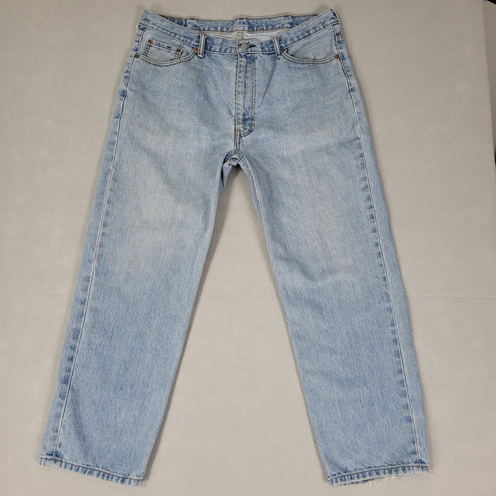 Levi's 550 Jeans Men's Size 40x30 Blue Light Wash Relaxed Fit Tapered Leg